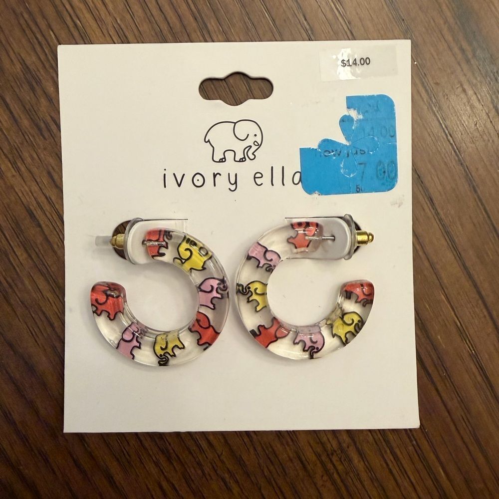 Ivory Ella acrylic Multicolor Elephant Hoop Earrings. NWT.
